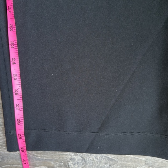 Lululemon Noir Pant *Woven Black 8 - Picture 9 of 14